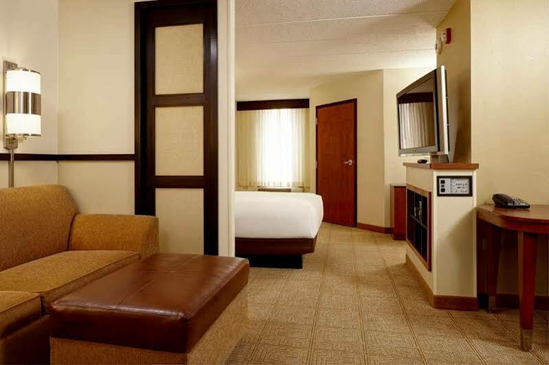 Hyatt Place Топика Екстериор снимка
