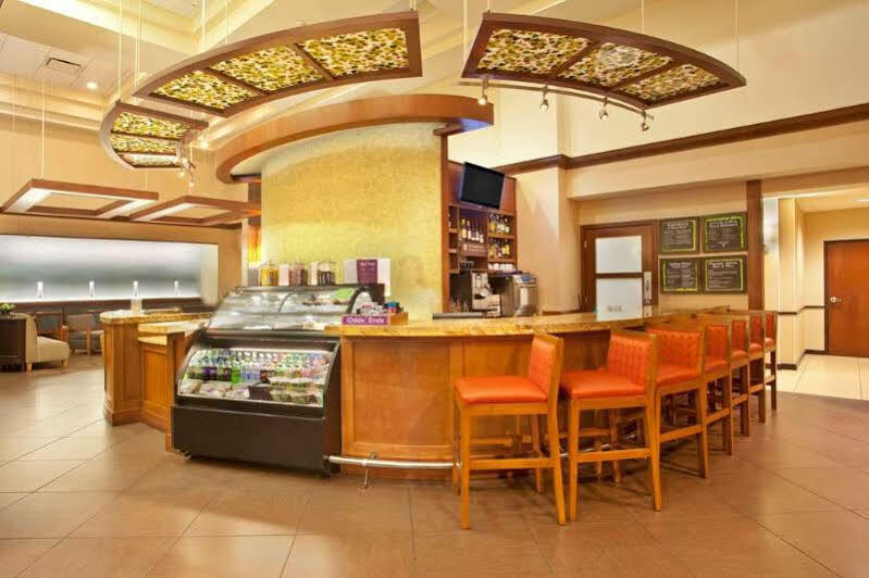 Hyatt Place Топика Екстериор снимка