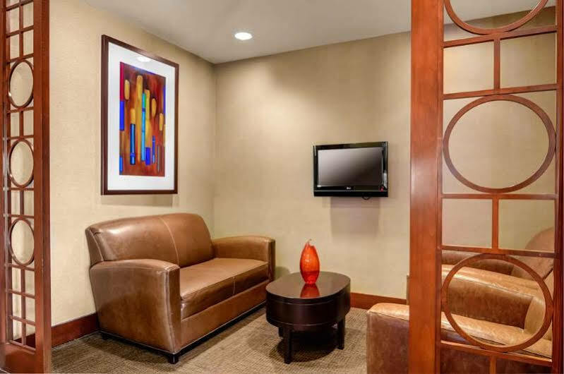 Hyatt Place Топика Екстериор снимка